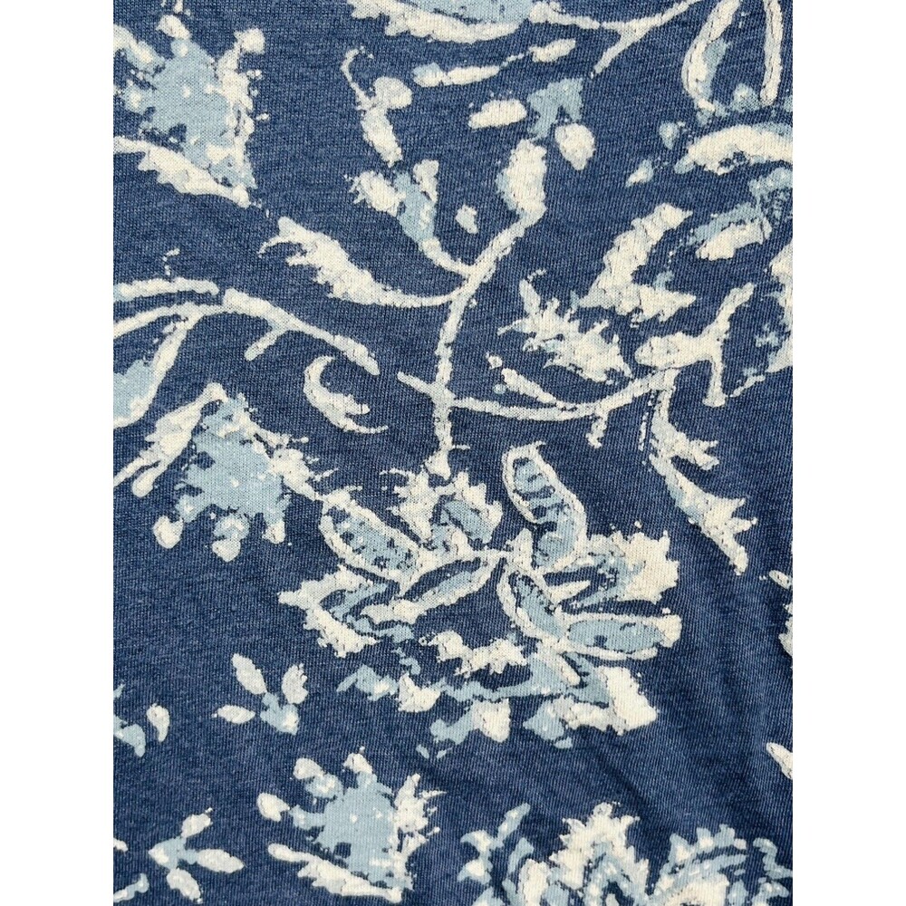Lucky Brand Women’s Medium Blue Floral Short Sleeve Scoop Neck T-Shirt Top. M
